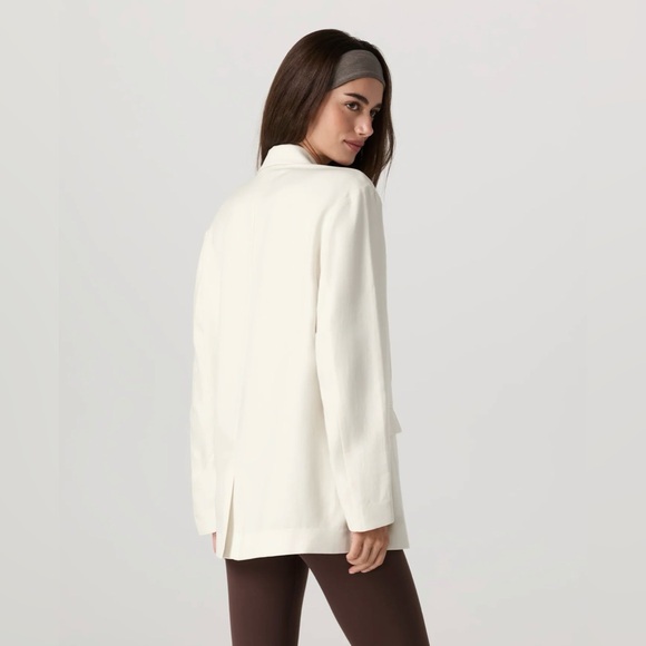 Vuori Trestle’s Twill Blazer Marshmallow - Picture 2 of 10